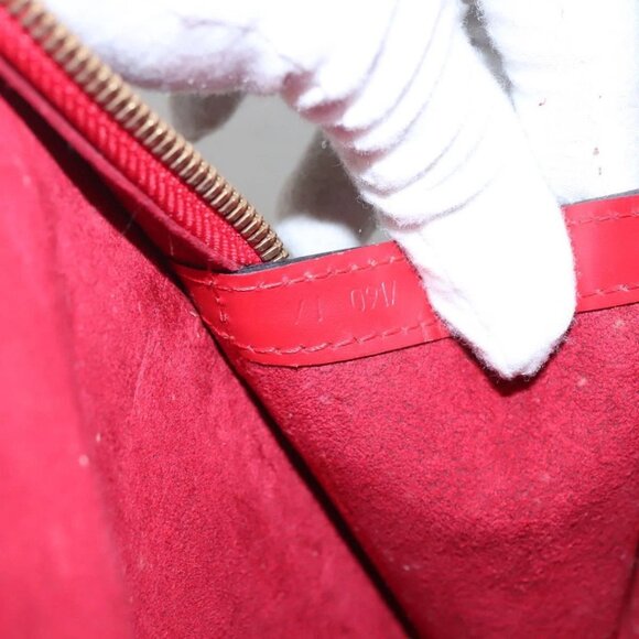 LOUIS VUITTON Epi Lussac Shoulder Bag Red M52287 LV Auth 116939 - Picture 11 of 16